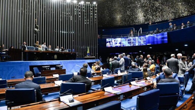 O projeto de lei discute as debêntures de infraestrutura emitidas por concessionárias de serviços públicos. Foto: Roque de Sá/Agência Senado.