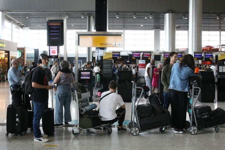 ATuristas brasileiros não precisarão de visto para o Japão a partir de 30/9eroporto de Guarulhos