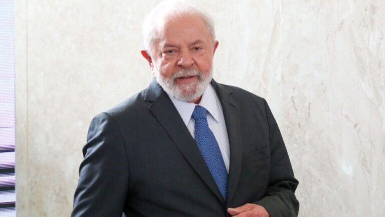 palestinalulaNey Lopes cita prós e contras de presença de Lula na ONU. Foto: Pozzebom - Agência Brasil faixa de gaza