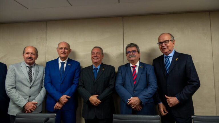 Na reunião do Conselho na terça-feira, ocorreu a posse do presidente Ricardo Alban e dos demais diretores da Confederação / Foto: divulgação