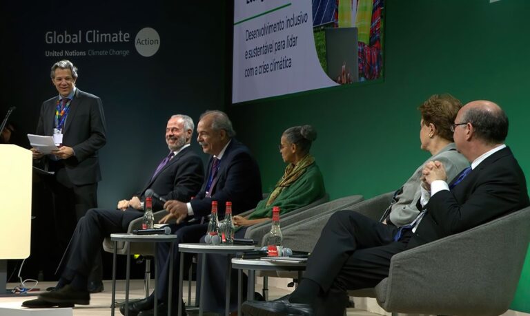 O Ministro da Fazenda, Fernando Haddad,  divulga Plano Ecológico na COP28 como proposta do Sul Global. Foto: Frame/COP28/United Nations Climate Change