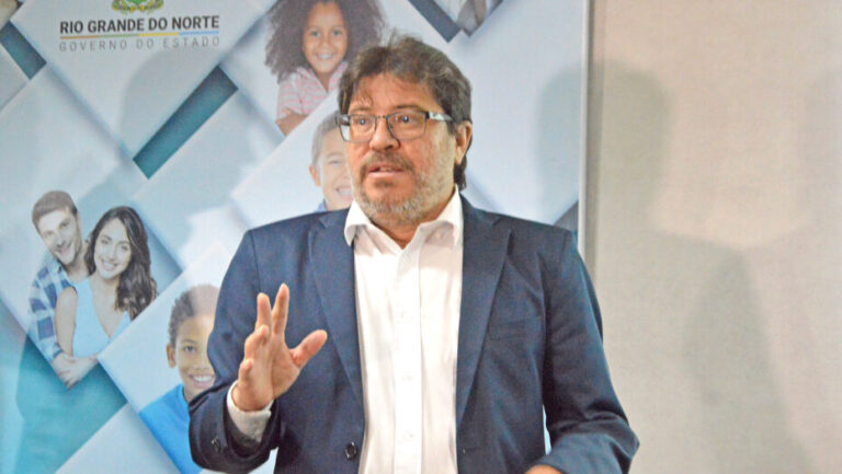 Diretor de Planejamento do BNB, economista Aldemir Freire - Foto: José Aldenir / Agora RN