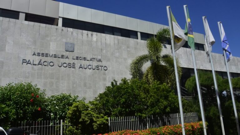 Prédio da Assembleia Legislativa do Rio Grande do Norte (ALRN). Foto: José Aldenir/Agora RN.