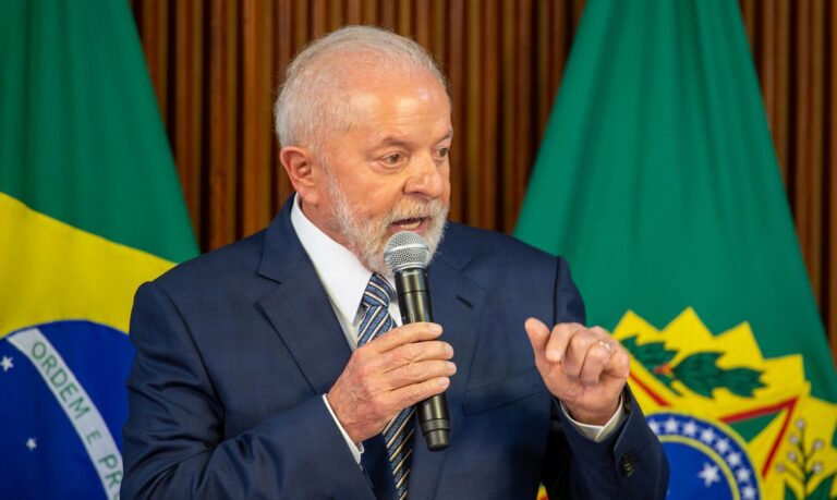 Brasília, DF 20/12/2023 O presidente Luiz Inácio Lula da Silva coordena reunião ministerial, no Palácio do Planalto.. Foto: Fabio Rodrigues-Pozzebom/ Agência Brasil
