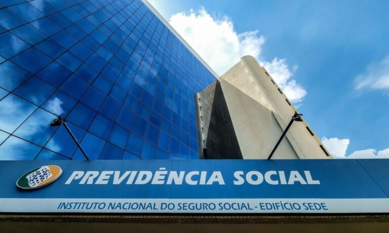 Brasília (DF), 03/11/2023, Prédio do Instituto Nacional do Seguro Social. Edfício sede do INSS. Fachada do INSS. Setor de autarquia sul  Foto: Rafa Neddermeyer/Agência Brasil