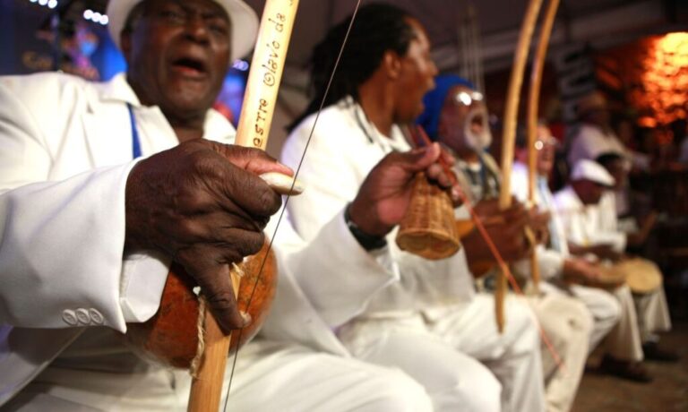 Principal evento de capoeira do país, a 5º Rede Capoeira, em Salvador, homenageia os 14 mestres mais antigos. Foto: Bruna Laja/Divulgação