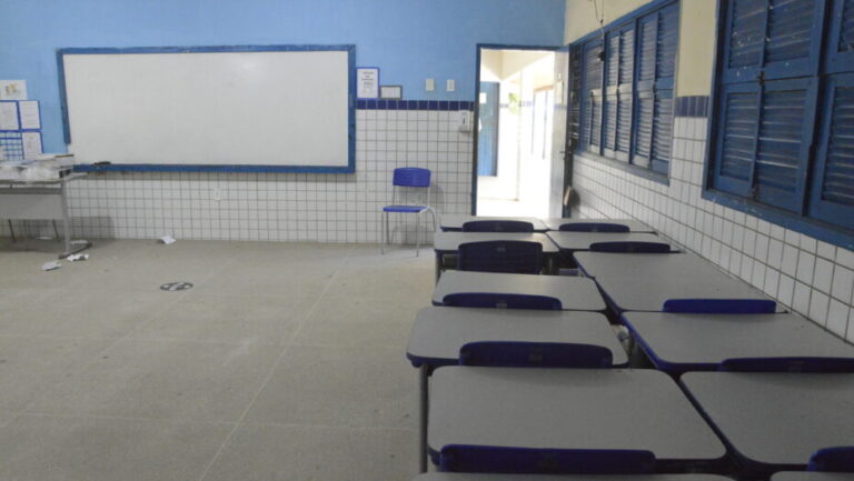 Sala de aula em escola / Foto: reprodução