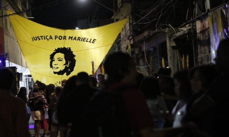 Rio de Janeiro (RJ), 27/07/2023 - Lançamento da fotobiografia que conta a trajetória de Marielle Franco, no Centro de Artes da Maré. Foto: Fernando Frazão/Agência Brasil