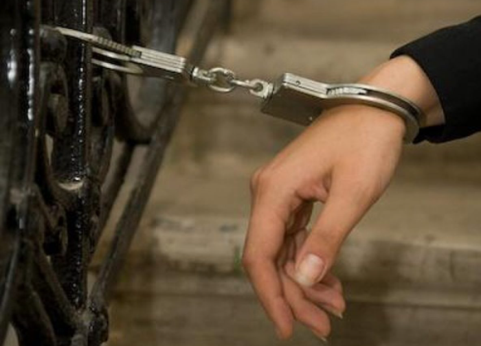 Polícia prende mulher que usava três nomes falsos para cometer crimes