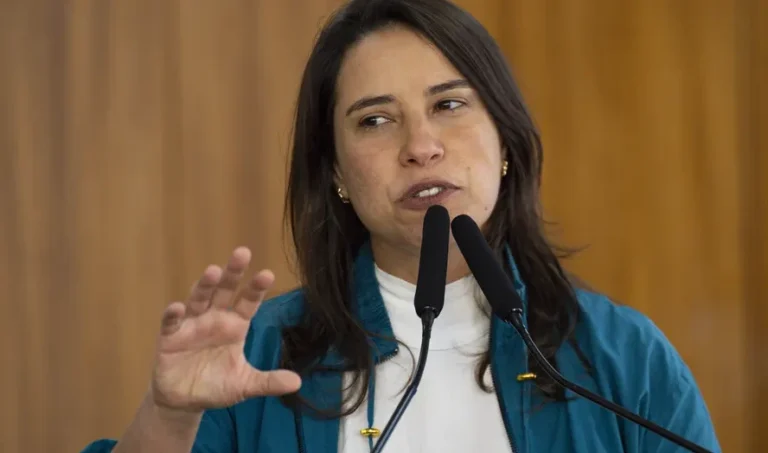 Governadora de Pernambuco parabeniza Fátima: “Mulheres ocupando espaço de poder” - Foto: Marcelo Camargo/Agência Brasil