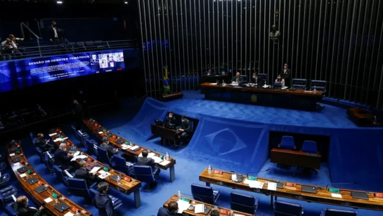 Plenário do Senado. Foto: Reuters/Adriano Machado
