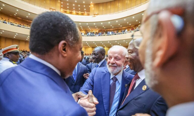 17.02.2024 - Presidente da República, Luiz Inácio Lula da Silva, durante a cerimônia de Abertura da 37º Cúpula da União Africana, na Sede da União Africana. Adis Abeba - Etiópia.  

Foto: Ricardo Stuckert / PR