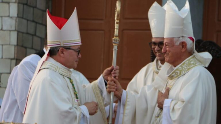 Governadora recepciona Dom Francisco de Sales Alencar Batista, novo bispo de Mossoró foto Carlos Costa (3)