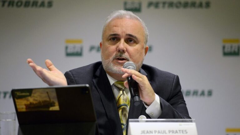 “Temos a intenção de participar de petroquímica”, afirmou presidente - Foto: FÁBIO RODRIGUES POZZEBOM / AGÊNCIA BRASIL