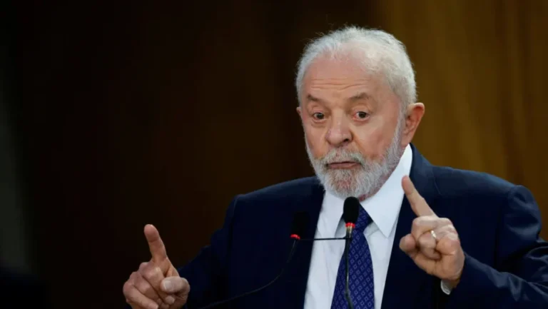 Presidente Luiz Inácio Lula da Silva no Palácio do Planalto. Foto: Reuters/Adriano Machado