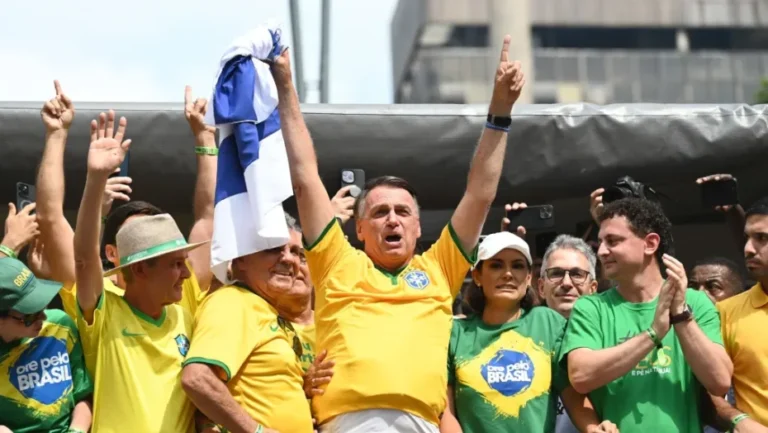 PF avalia que, ao pedir anistia, Bolsonaro reconheceu crimes / Foto: reprodução