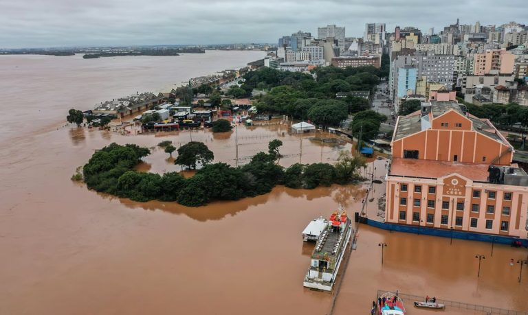 Porto Alegre, 03/05/2024, Rio Guaíba, usina do gasômetro, em Porto Alegre após chuva intensa. Foto: Gilvan Rocha/Agência Brasil