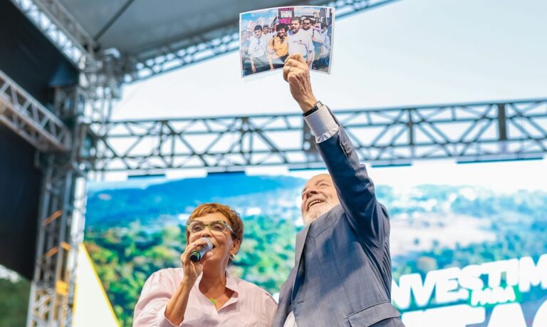 27.06.2024, Contagem (MG) - Presidente da República, Luiz Inácio Lula da Silva, durante a cerimônia sobre investimentos do Governo Federal em  no bairro Granja Ouro Branco. Crédito: Ricardo Stuckert/PR