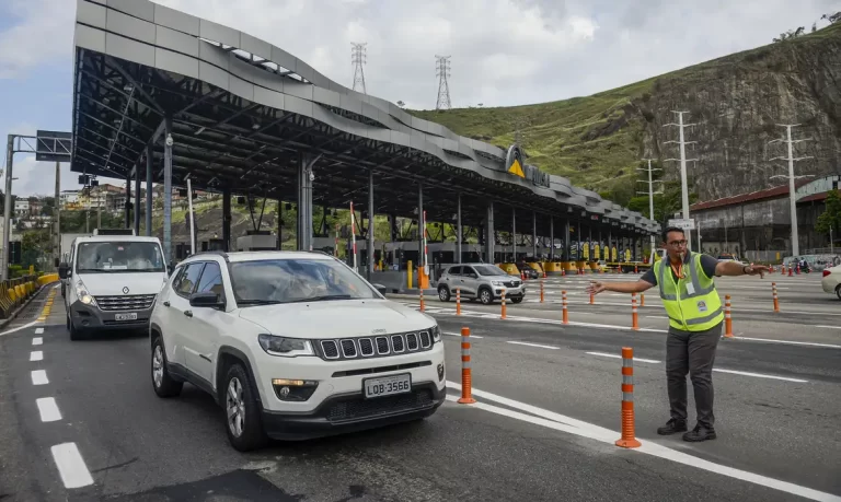 Rio de Janeiro (RJ) 08/03/2024 - Foto feita em 01/11/2019 - Pedágio na linha amarela administrada pela empresa Lamsa desde 1997.
Foto: Fernando Frazão/Agência Brasil