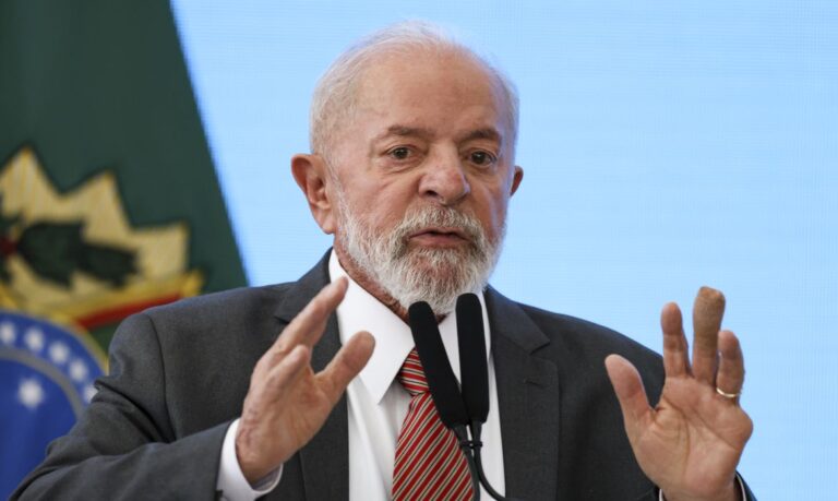 Brasília (DF), 10/06/2024 - O presidente Luiz Inácio Lula da Silva durante reunião com reitores de universidades federais e de institutos federais de ensino, no Palácio do Planalto. Foto: Marcelo Camargo/Agência Brasil