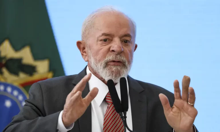 Brasília (DF), 10/06/2024 - O presidente Luiz Inácio Lula da Silva durante reunião com reitores de universidades federais e de institutos federais de ensino, no Palácio do Planalto. Foto: Marcelo Camargo/Agência Brasil