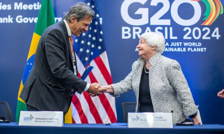 Rio de Janeiro (RJ), 26.07.2024 - Ministro da Fazenda Fernando Haddad durante pronunciamento com Janet Yellen, Secretária do Tesouro dos Estados Unidos, em cerimônia de assinatura de acordo no G20. Foto: Diogo Zacarias/MF