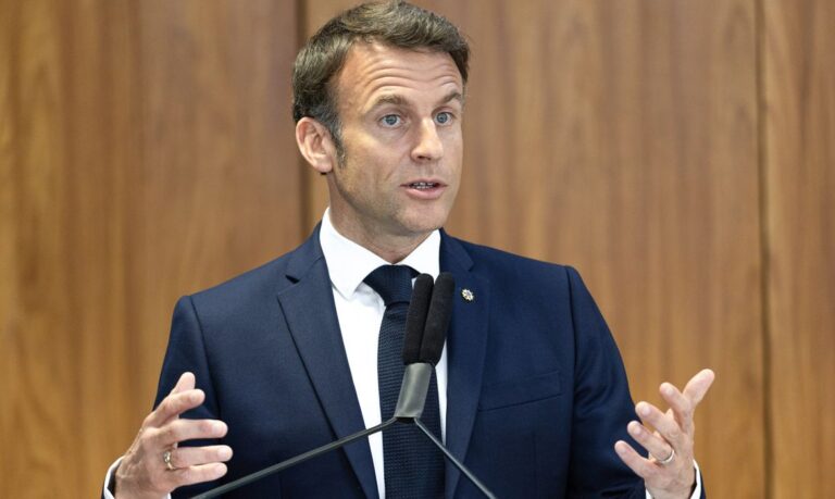 Brasília (DF) 28/03/2024 - O presidente da França, Emmanuel Macron, é recebido pelo presidnete Luiz Inácio lula da Silva, em cerimônia oficial no Palácio do Planalto. 
Foto: Fabio Rodrigues- Pozzebom/Agência Brasil