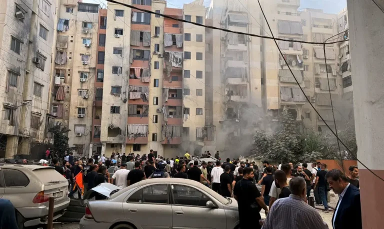 BEIRUTE/JERUSALÉM- 20/09/2024 Israel matou um dos principais comandantes do Hezbollah em ataque em Beirute. Foto REUTERS/Mohamed Azakir