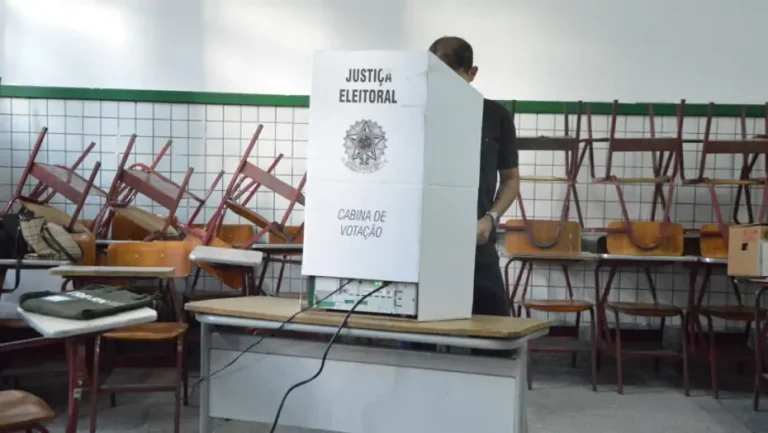 Carlos Eduardo Alves aparece na frente em pesquisas para as eleições de 2024. Foto: José Aldenir/Agora RN