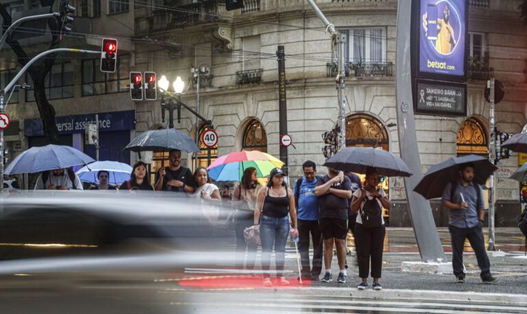 São Paulo-SP, 09/01/2024, Forte chuva atingiu a capital paulista na tarde desta terça-feira. Foto: Paulo Pinto/Agência Brasil