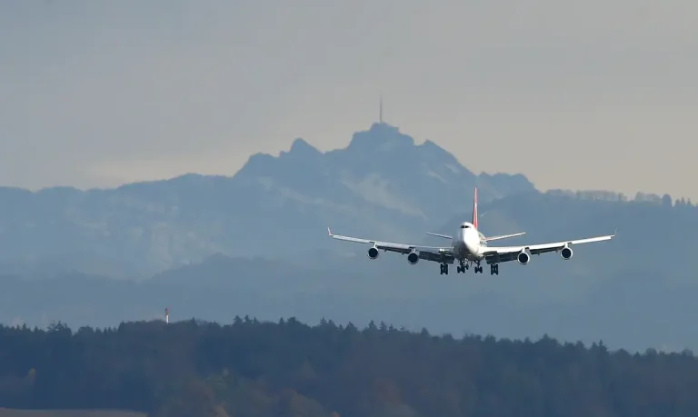 Avião Boeing 747