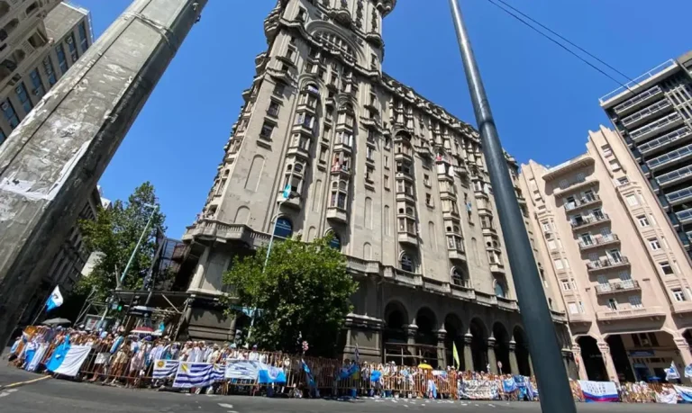 Cerimônia de posse de Luis Lacalle Pou, novo presidente uruguaio