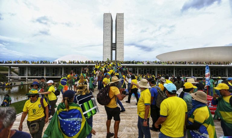 Brasília (DF), 08.01.2023 - Manifestantes golpistas invadem o Congresso Nacional, STF e Palácio do Planalto. Foto: Marcelo Camargo/Agência Brasil/Arquivo