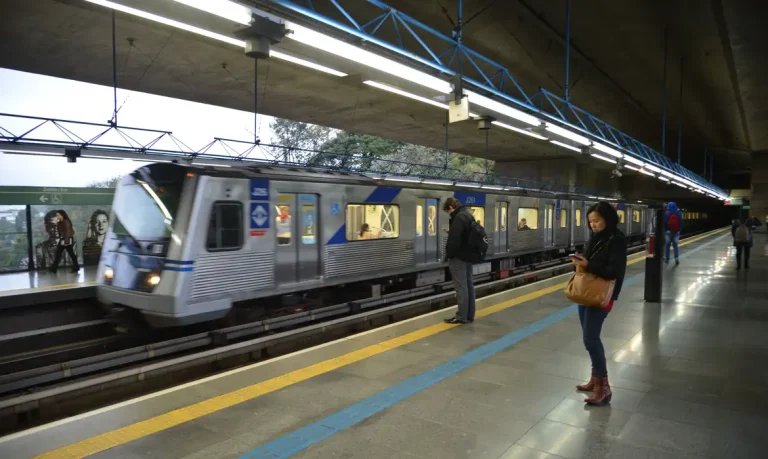 Estação Sumaré da linha verde do metrô de São Paulo.