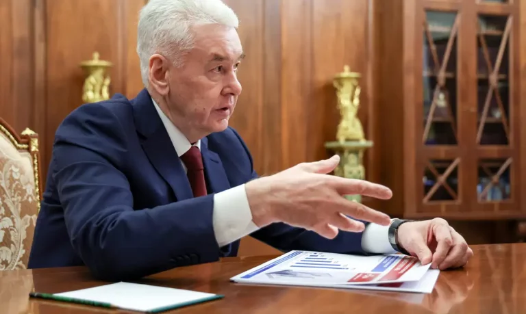 Prefeito de Moscou, Sergei Sobyanin
05/05/2025
Sputnik/Vyacheslav Prokofyev/Pool via REUTERS