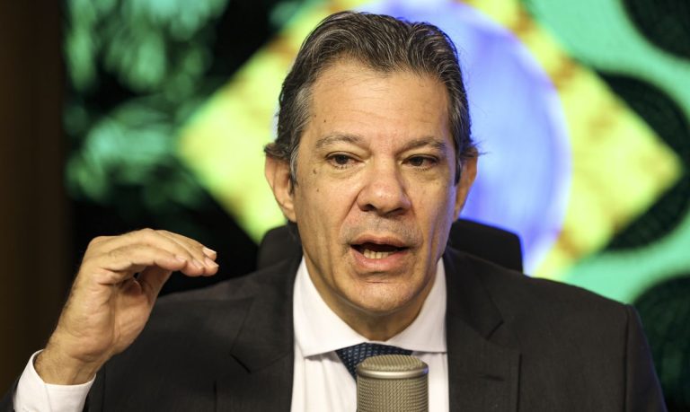 Brasília (DF), 20/03/2025 - O ministro da Fazenda, Fernando Haddad, participa do programa