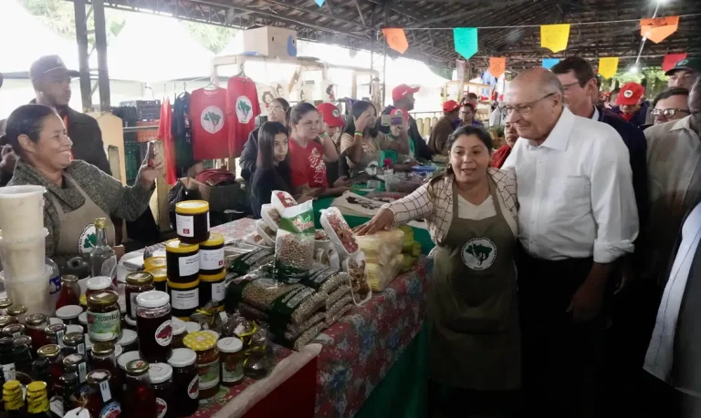 São Paulo (SP), 11/05/2025 - Presidente da República em Exercício Geraldo Alckmin durante visita a Feira Nacional da Reforma Agrária em São Paulo.
Foto : Cadu Gomes/VPR