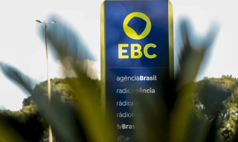 Brasília (DF), 09/05/2025 - Totem da Empresa Brasil de Comunicação (EBC).
Foto: Joédson Alves/Agência Brasil
