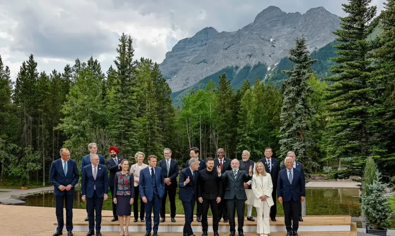 Kananaskis, 17/06/2025 - Presidente da República, Luiz Inácio Lula da Silva, durante foto oficial com líderes da Cúpula do G7. Foto: Ricardo Stuckert/PR