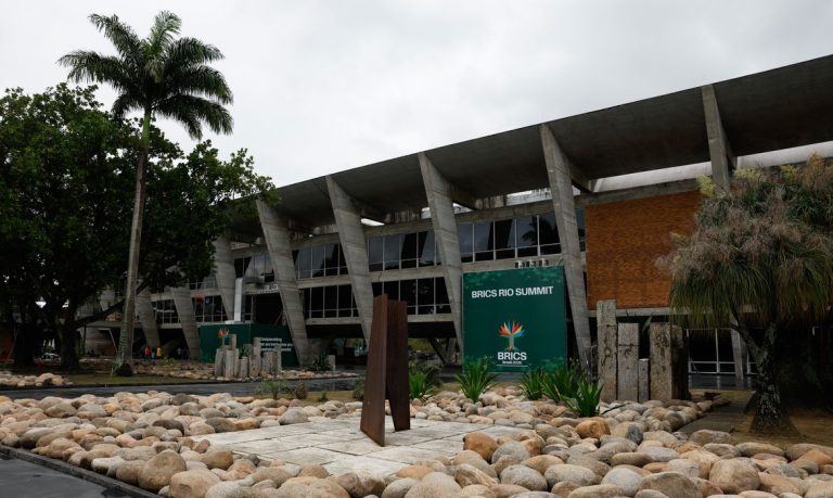 Rio de Janeiro (RJ), 03/07/2025 – O Museu de Arte Moderna (MAM) sendo preparado para receber a Cúpula do Brics. Foto: Fernando Frazão/Agência Brasil