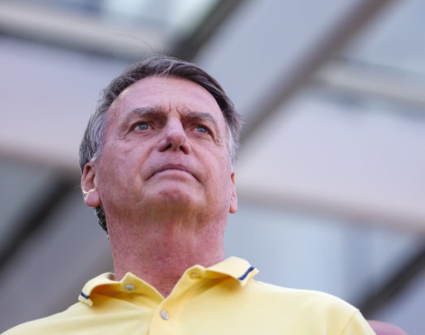 FireShot Capture 298 - Bolsonaro apresenta atestado médico a Moraes após saída para exames_ - [www.metropoles.com].png