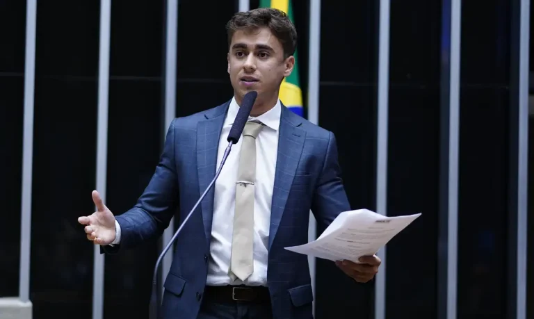 Brasília (DF) - O deputados, Nikolas Ferreira (PL - MG), discursa na tribuna da Camara dos Deputados durante sessāo deliberativa
 Foto: Pablo Valadares/Câmara dos Deputados