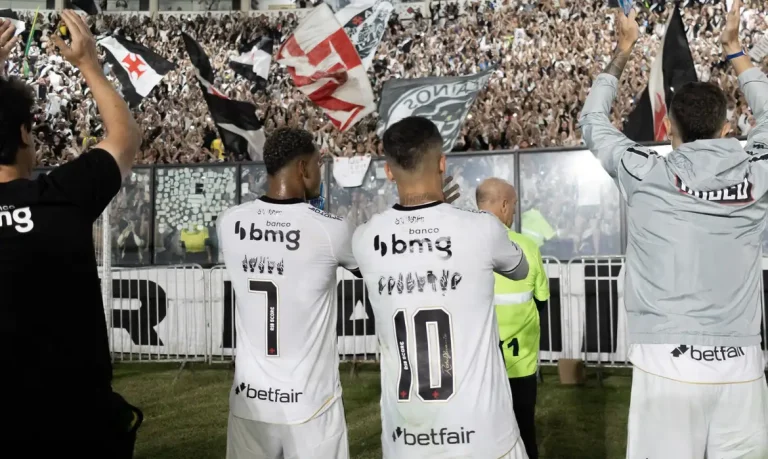 Brasília (DF), 28/09/2025 – Vasco derruba o Cruzeiro e engata segunda vitória consecutiva
Foto: Matheus Lima/Vasco da Gama