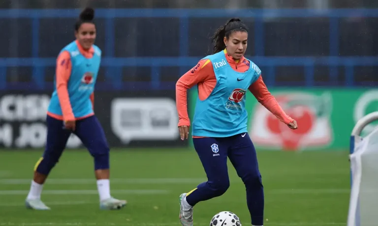 angelina, seleção feminina, amistoso