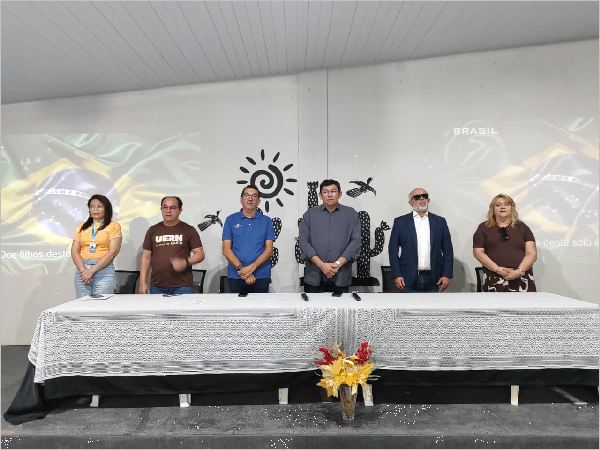 Em 2026, as escolas em tempo integral passarão a oferecer cinco refeições diárias