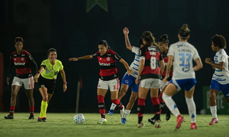 flamengo, cruzeiro, brasileiro feminino