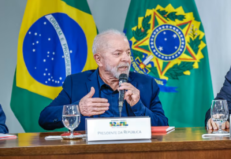 LULA12.PNG