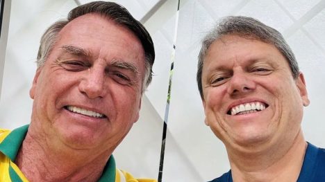 Jair Bolsonaro e Tarcisio de Freitas | Foto: Reprodução