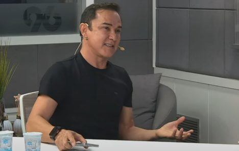 FireShot Capture 5399 - (1) ENTENDA COMO FICOU O PROJETO DE LEI QUE GARANTE PROMOÇÃO DOS PRA_ - www.youtube.com.jpg