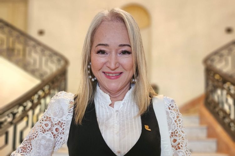 Tânia Diniz lança novo livro em Natal | Foto: Divulgação